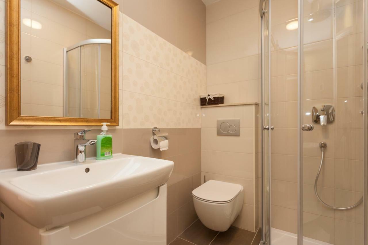Apartment Amare Seaview Rovinj Extérieur photo